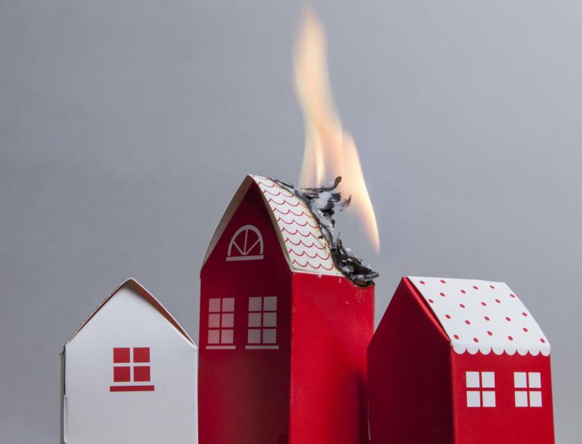 Verzekering brand- en waterschade: verplicht voor huurders?
